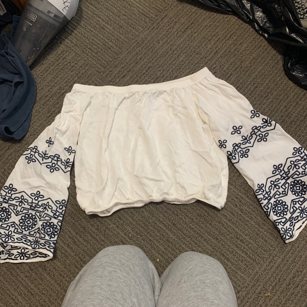 LF off the shoulder shirt!